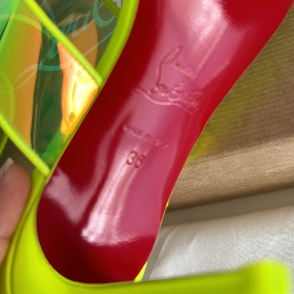 CHRISTIAN LOUBOUTIN *NEW* Neon Green Heels with Box & Dust Bag - Picture 12 of 17